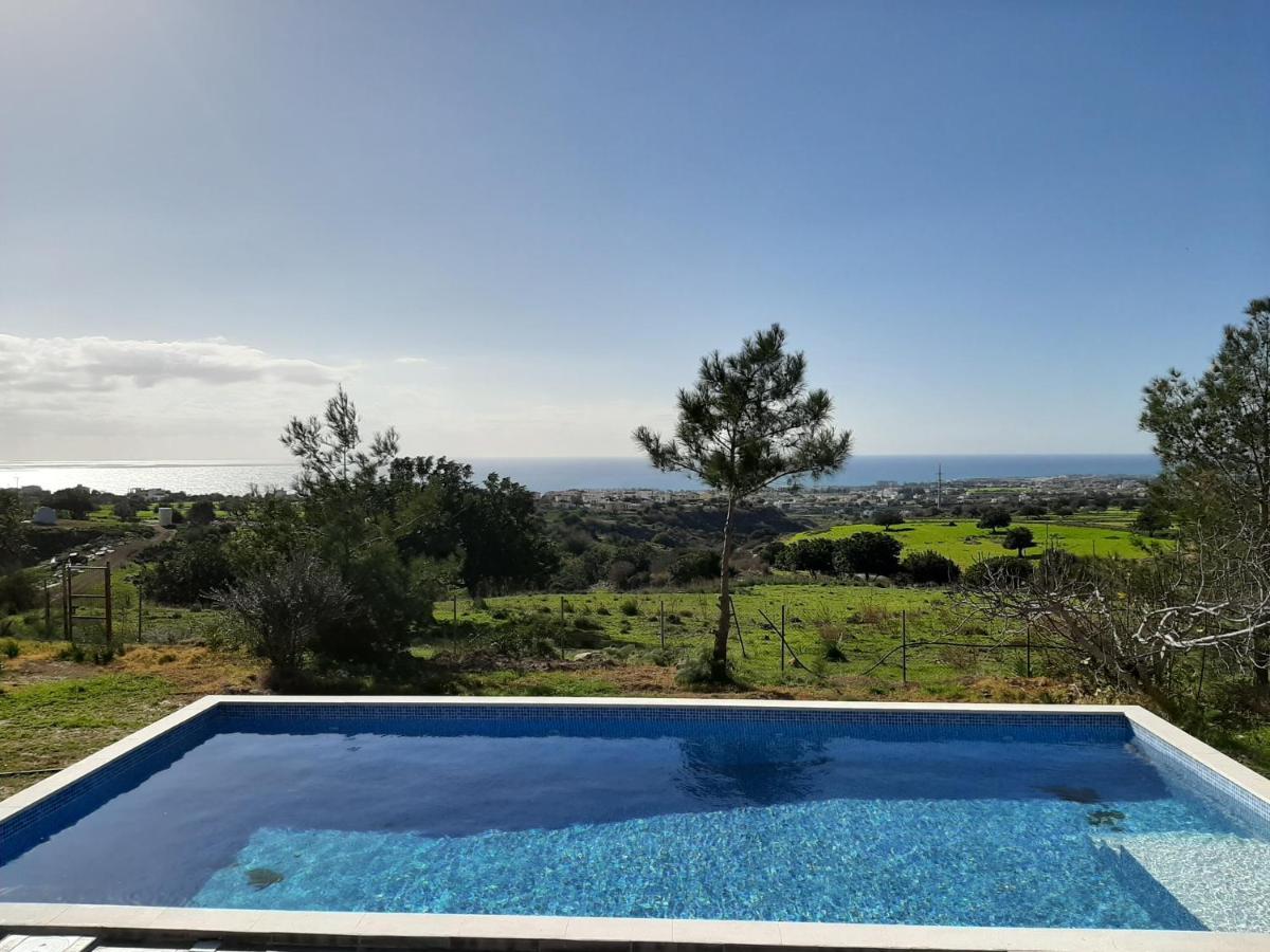 Villa Gavriel: Peyia Retreat with Sea Views and Private Pool Exterior photo